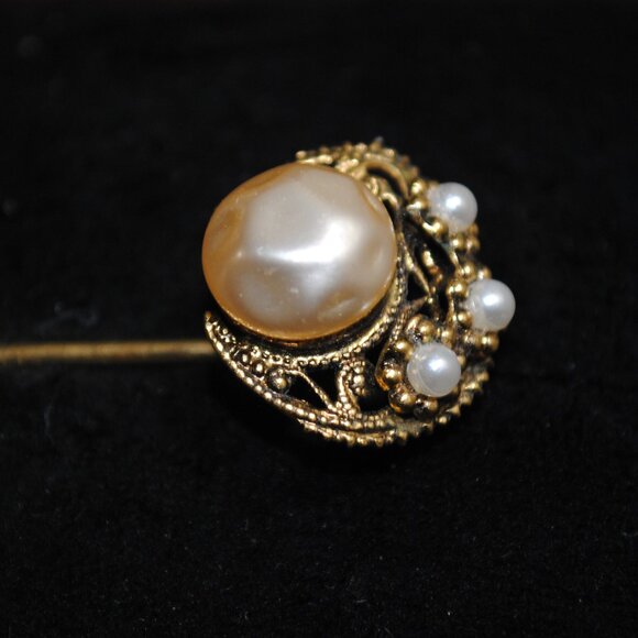 Vintage West Germany Gold-tone Stick Pin with Filigree & Faux Pearls - Picture 2 of 9